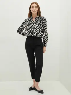 شومیز طرح zebra برند lcwaikiki