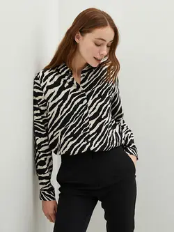 شومیز طرح zebra برند lcwaikiki