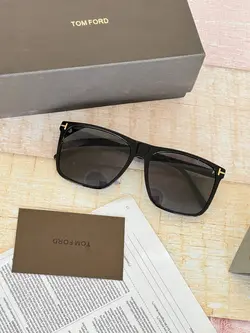 عینک آفتابی تام فرد مدل TOMFORD TF0832 fletcher