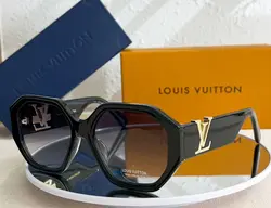 عینک آفتابی زنانه لویس ویتون مدل LOUIS VUITTON Z1728E