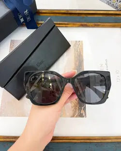 عینک آفتابی زنانه دیور مدل DIOR 2302