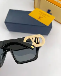 عینک آفتابی زنانه و مردانه لویس ویتون مدل LOUIS VUITTON Z1478