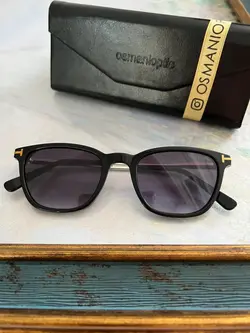 عینک آفتابی زنانه و مردانه تام فرد مدل TOM FORD TF625s