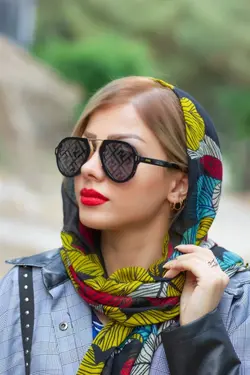 عینک آفتابی زنانه فندی مدل FENDI FF M0104S