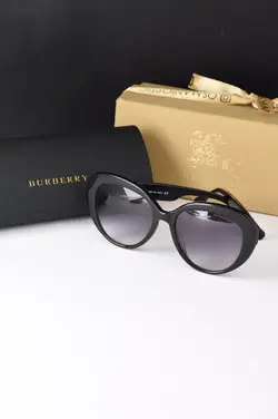 عینک آفتابی زنانه باربری مدل BURBERRY BE4298