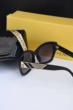 عینک آفتابی زنانه فندی مدل FENDI FF0062