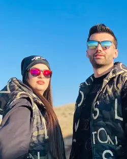 عینک ورزشی زنانه و مردانه اوکلی مدل OAKLEY FROGSKINS OO9374