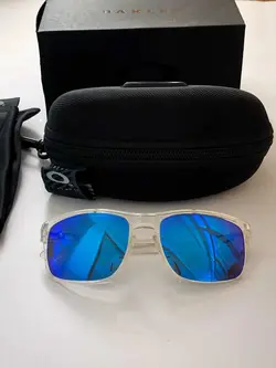 عینک ورزشی زنانه و مردانه اوکلی مدل OAKLEY SILVER OO9262