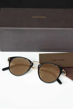 عینک آفتابی زنانه و مردانه تام فرد مدل TOM FORD TF0673
