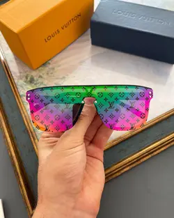 عینک آفتابی زنانه و مردانه لویس ویتون مدل LOUIS VUITTON Z1082E