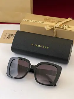 عینک آفتابی زنانه باربری مدل BURBERRY BE4294