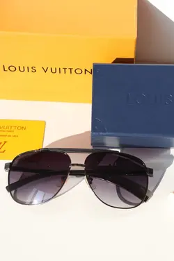 عینک آفتابی مردانه لویس ویتون مدل LOUIS VUITTON Z0496U