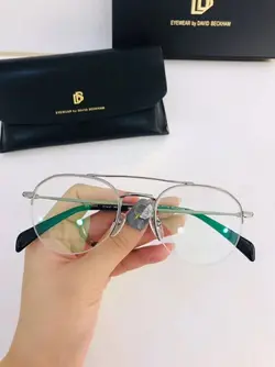 عینک آفتابی زنانه و مردانه دیوید بکهام مدل DAVID BECKHAM DB7014