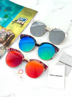 عینک آفتابی زنانه جنتل مانستر مدل GENTLE MONSTER MOON CUT &amp; DEBORAH