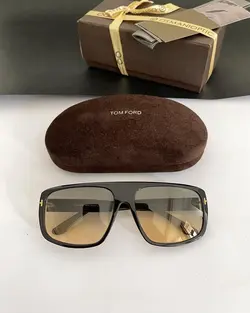 عینک آفتابی زنانه و مردانه تام فرد مدل TOM FORD TF0754