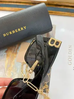 عینک آفتابی زنانه باربری مدل BURBERRY B4336