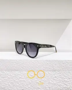 عینک آفتابی زنانه لویس ویتون مدل LOUIS VUITTON Z1526W