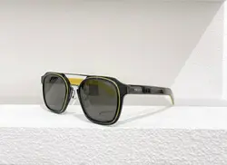 عینک آفتابی زنانه و مردانه پرادا مدل PRADA SPR 07WS