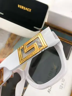 عینک آفتابی زنانه ورساچه مدل VERSACE VE4402