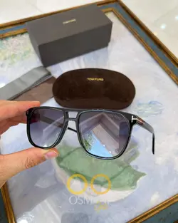عینک آفتابی زنانه و مردانه تام فرد مدل TOM FORD TF679