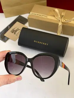 عینک آفتابی زنانه باربری مدل BURBERRY BE4317