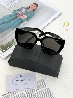 عینک آفتابی زنانه پرادا مدل PRADA SPR 15W-F