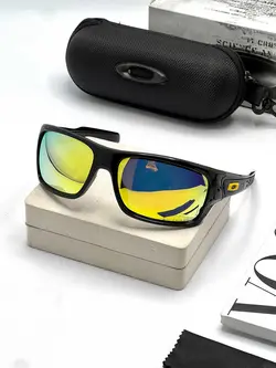 عینک آفتابی  زنانه و مردانه اوکلی مدل OAKLEY oo9263