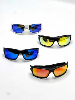عینک آفتابی  زنانه و مردانه اوکلی مدل OAKLEY oo9263