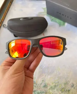 عینک ورزشی زنانه و مردانه اوکلی مدل OAKLEY JUPITER CARBON OO9220