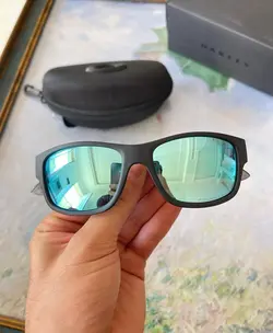 عینک ورزشی زنانه و مردانه اوکلی مدل OAKLEY JUPITER CARBON OO9220