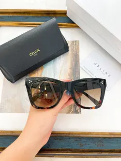 عینک آفتابی زنانه سلین مدل CELINE CL4S004