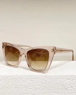 عینک آفتابی زنانه تام فرد مدل TOM FORD POPPY TF846