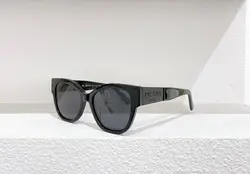 عینک آفتابی زنانه پرادا مدل PRADA PR02WS