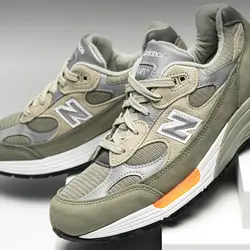 کفش پیاده‌روی و دویدن نیوبالانس مدل New Balance 992 شناسه 115002026