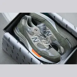 کفش پیاده‌روی و دویدن نیوبالانس مدل New Balance 992 شناسه 115002026