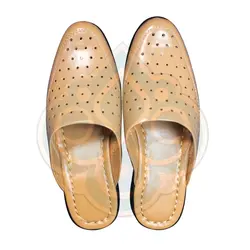 نعلین فوم سوراخ دار کرمی