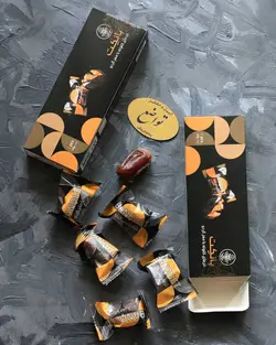 خرما کلوته با مغز گردو