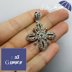 گردنبند نقره مارکازیتی طرح گل کد G_1342