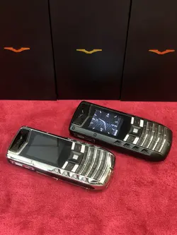 گوشی دکمه ای لاکچری ورتو فراری vertu ferrari v5pro (( با رجیستر شرکتی و کیف هدیه ))