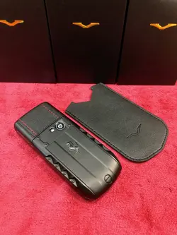 گوشی دکمه ای لاکچری ورتو فراری vertu ferrari v5pro (( با رجیستر شرکتی و کیف هدیه ))