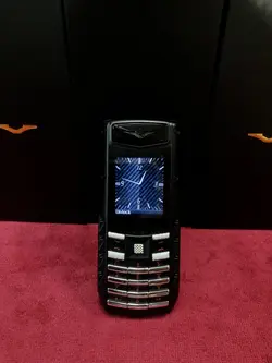 گوشی دکمه ای لاکچری ورتو فراری vertu ferrari v5pro (( با رجیستر شرکتی و کیف هدیه ))