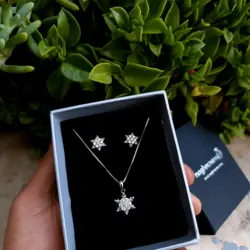 نیمست دانه برف نقره به همراه زنجیر ایتالیایی با عیار 925 کد 00072601