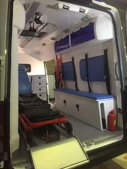 آمبولانس دیزلی جک مدل سان ری - شرکت تعاونی 6599 بهداشتی درمانی حضرت ابوطالب (ع)