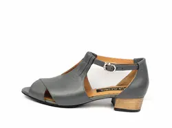 صندل زنانه چرم مادلین - کفش زنانه چرم|خرید کفش زنانه|قیمت کفش چرم زنانه|کیف چرم زنانه|چرم