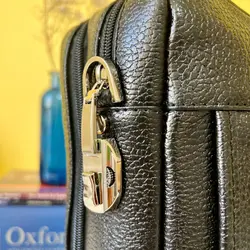 کیف اداری مردانه چرم طبیعی گاوی بیورا مدل eez31