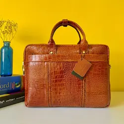 کیف اداری مردانه چرم طبیعی گاوی بیورا مدل eez34