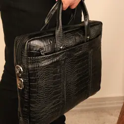 کیف اداری مردانه چرم طبیعی گاوی بیورا مدل eez34