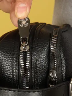 کیف دستی مردانه برزنتی مدل eez3