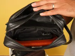 کیف دستی مردانه برزنتی مدل eez3