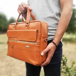 کیف اداری چرم طبیعی اداری زیپی دورو بیورا مدل eez2